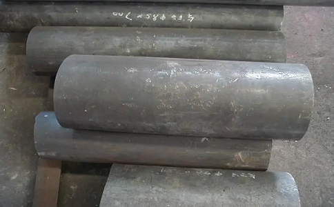 黑龙江某家制造公司采购2/3高低齿硬质合金带锯条锯切尺寸500mm，面积1963c㎡表面硬化钢