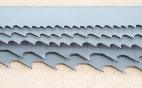 黑龙江带锯床上的钢丝刷，对于带锯条的重要性